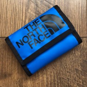 The North Face base camp wallet